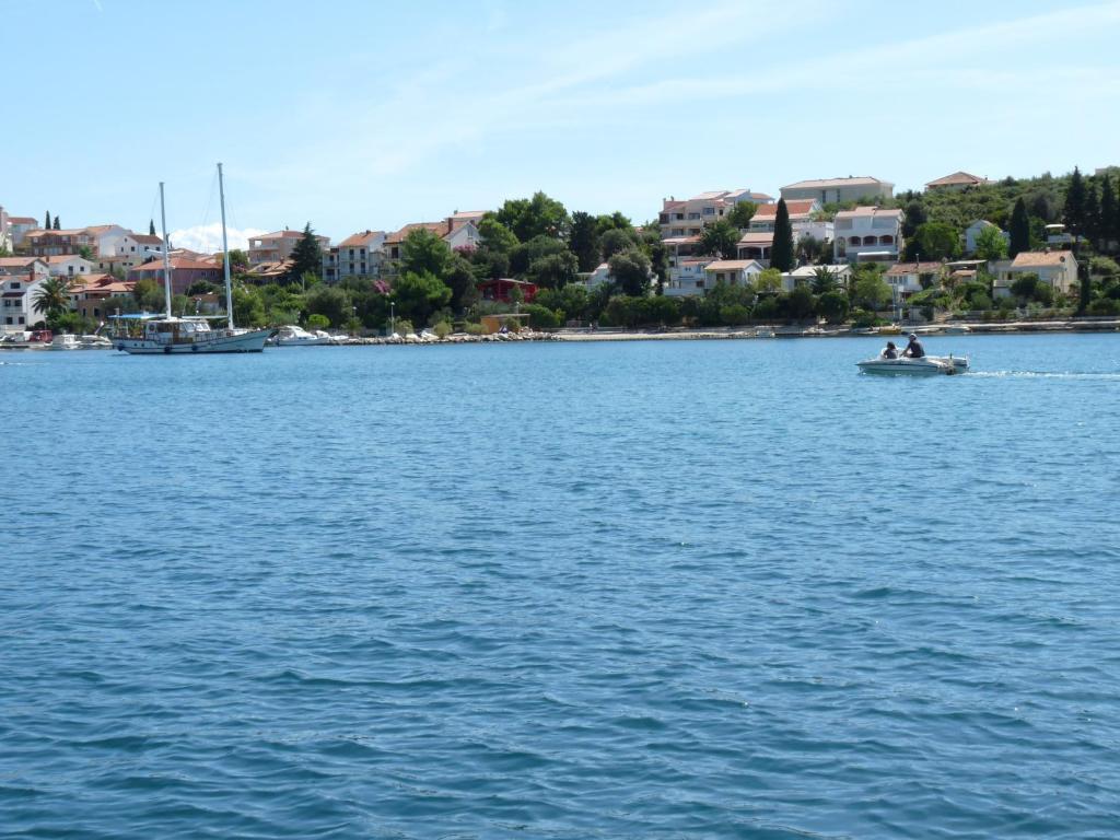 Villa Mediterana Seget Vranjica Exteriér fotografie